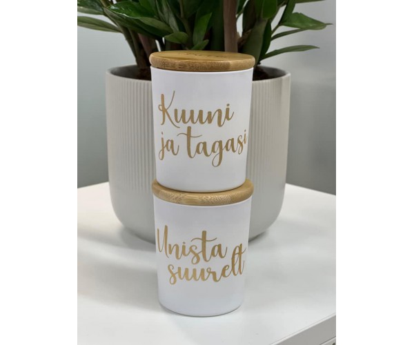 Erikleebis küünlale